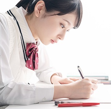 湖東進学教室 最良の価格で、最高の学力と結果を！