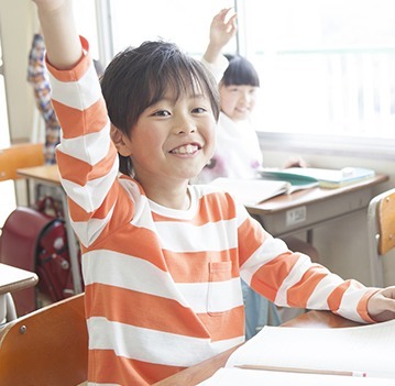 湖東進学教室 強制する勉強ではなく、自ら考え、解決する力を養う
